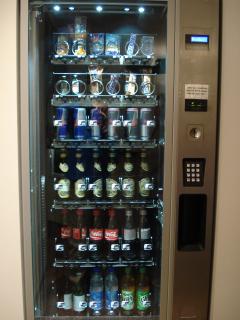 Hotelbar mit Roboterkellner