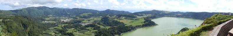 Panorama über den Lagoa das Furna